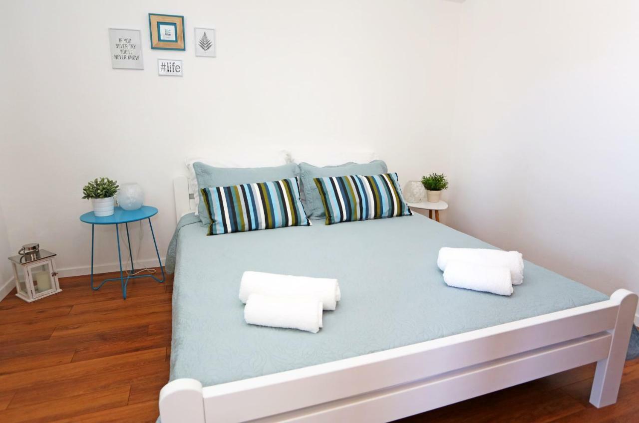 Apartments Tona ザボリッチ エクステリア 写真