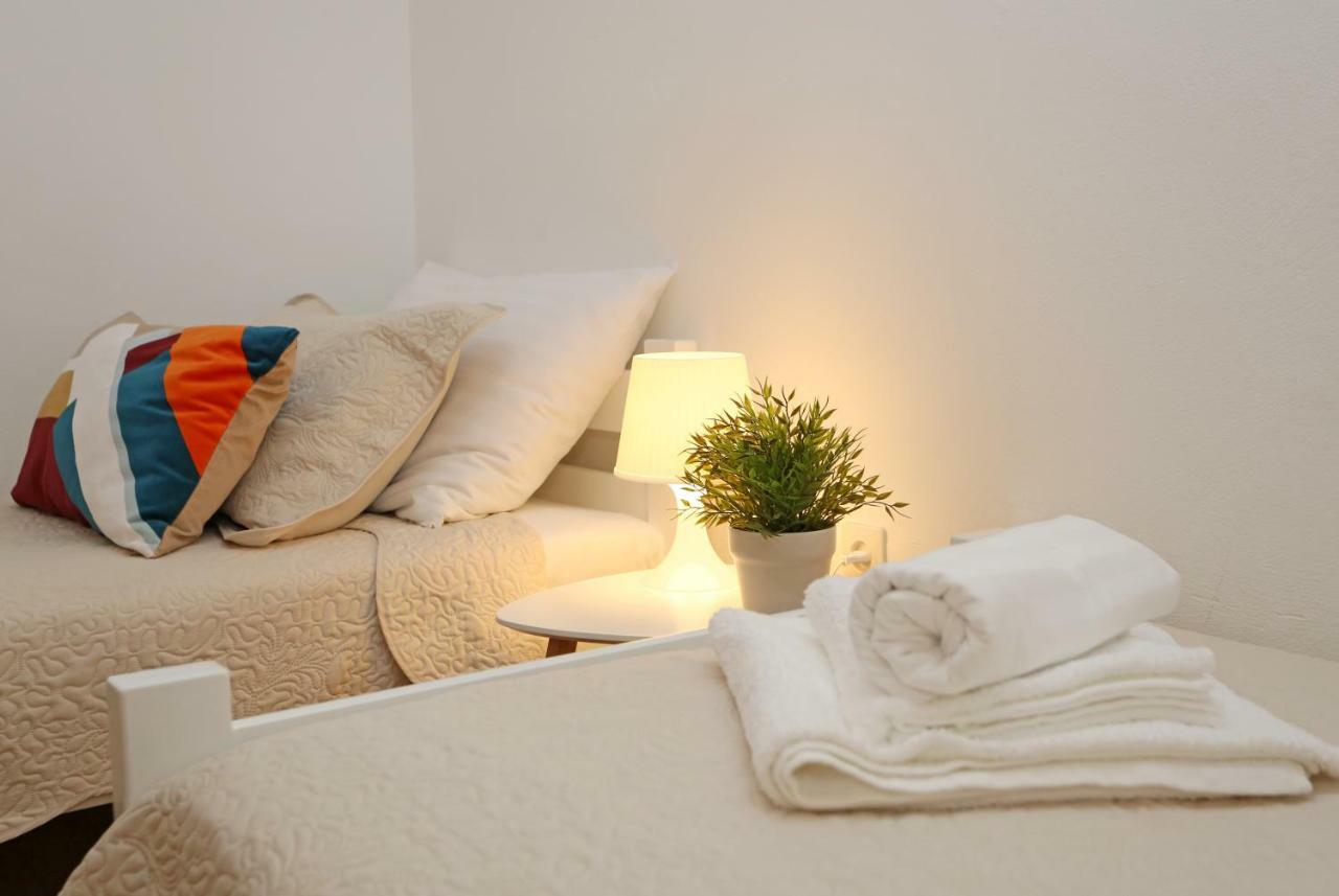 Apartments Tona ザボリッチ エクステリア 写真